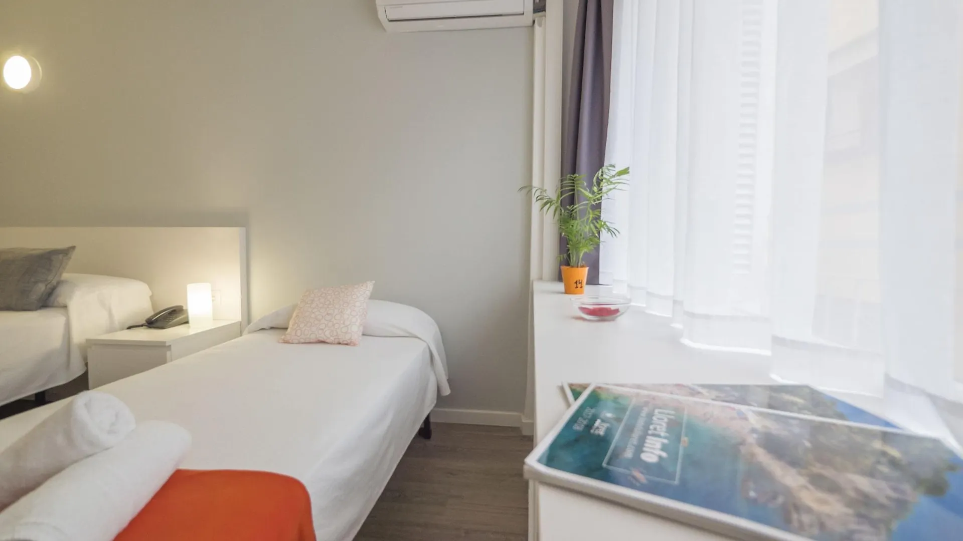 Hotel Victoria - Lloret Lloret de Mar 3*,