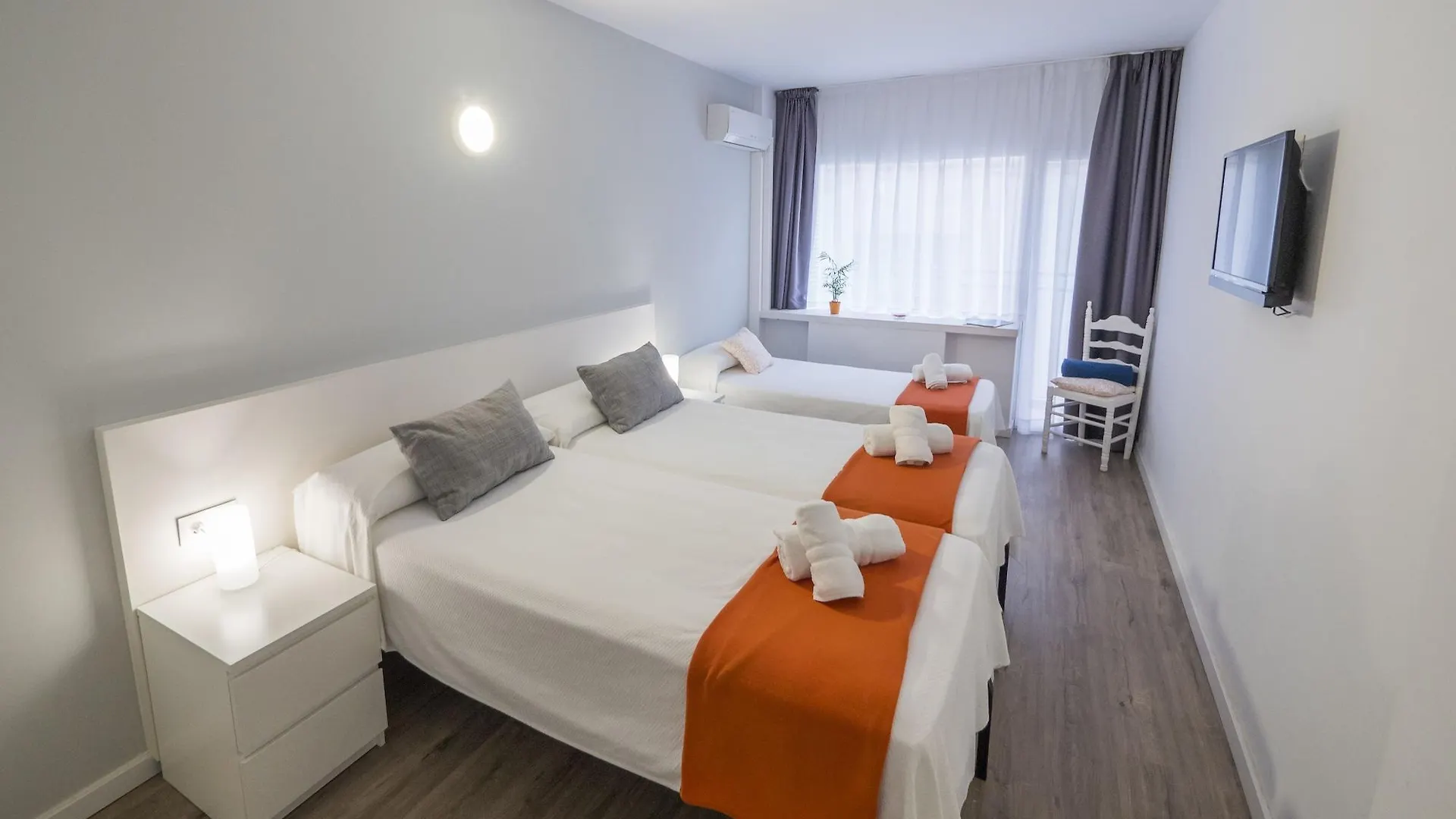 Hotel Victoria - Lloret  Lloret de Mar