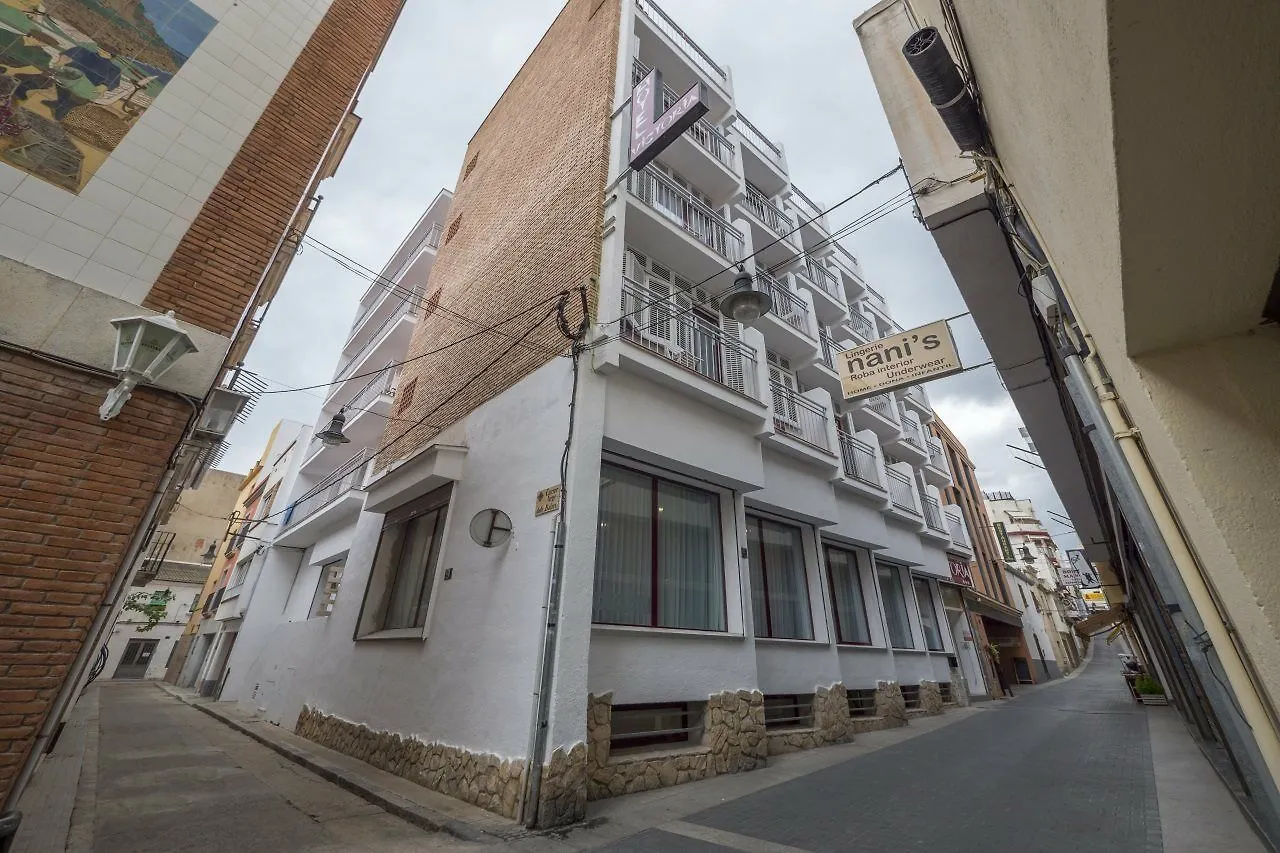 Hotel Victoria - Lloret Spain
